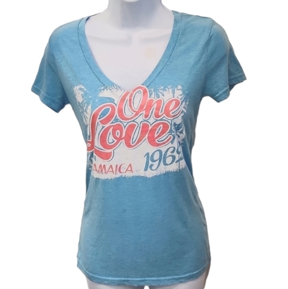 life style Tops - One Love Jamaica Vneck Tshirt